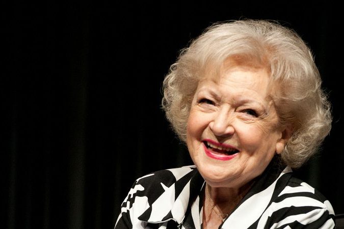 Betty_White-800×450